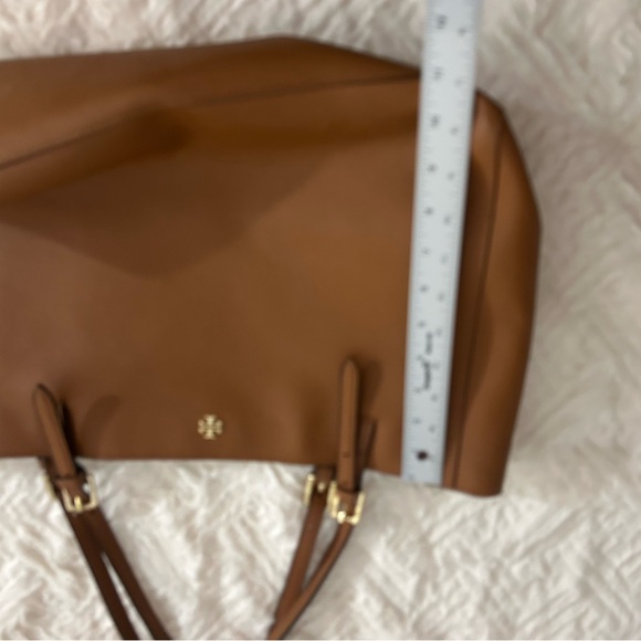 TORY BURCH| Authentic Women’s Blake Saffiano Leather Tote| - Picture 8 of 9